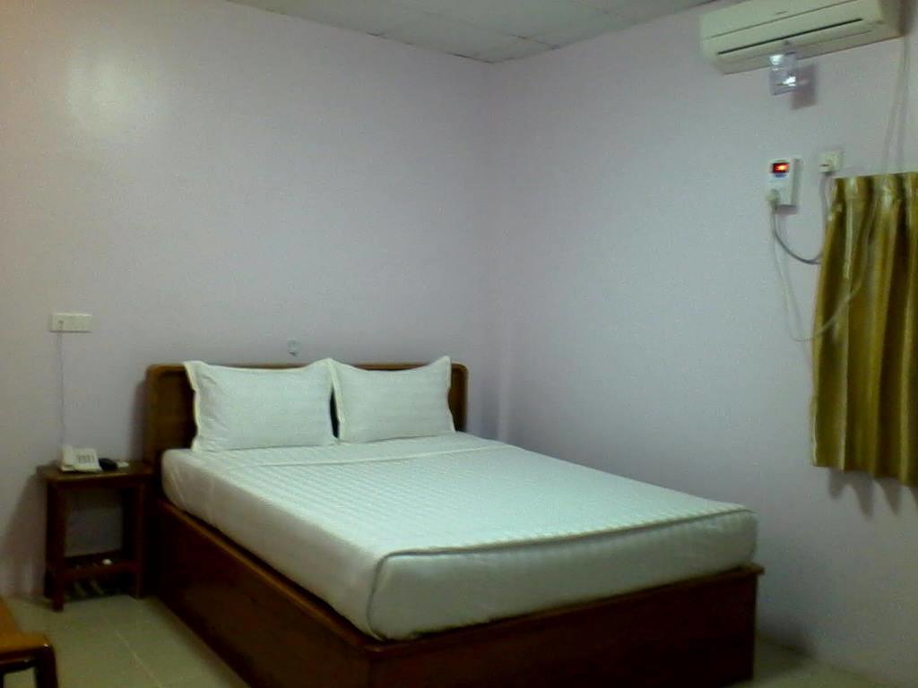 Aung Tha Pyay Hotel 3 Yangon Camera foto