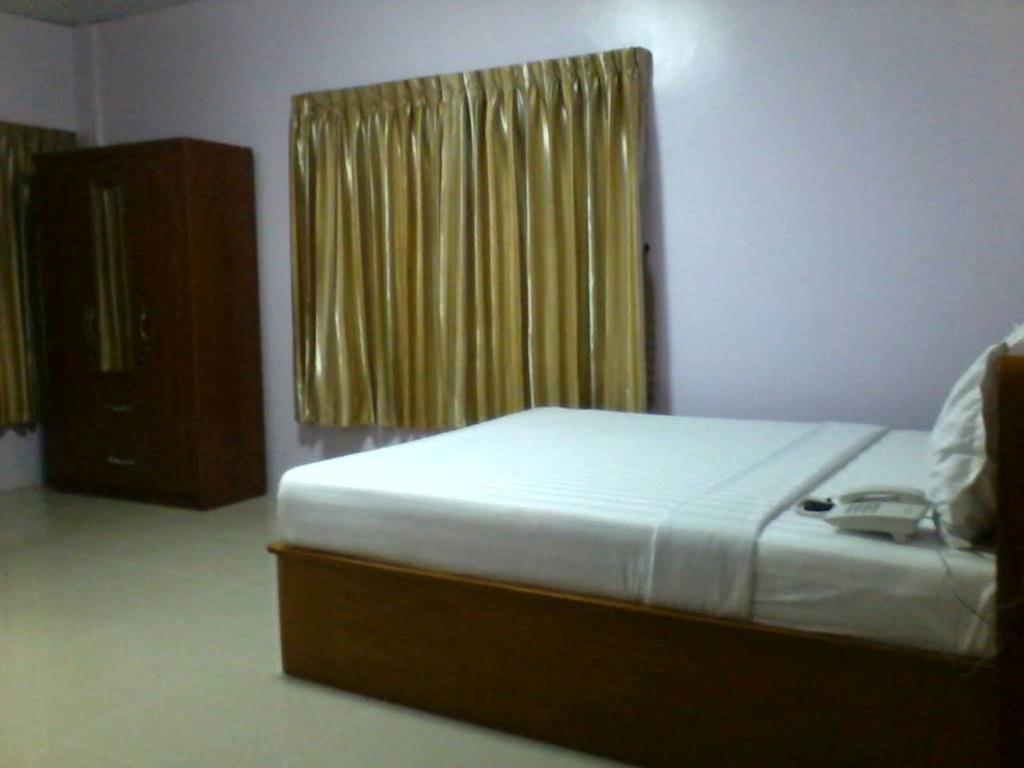 Aung Tha Pyay Hotel 3 Yangon Camera foto