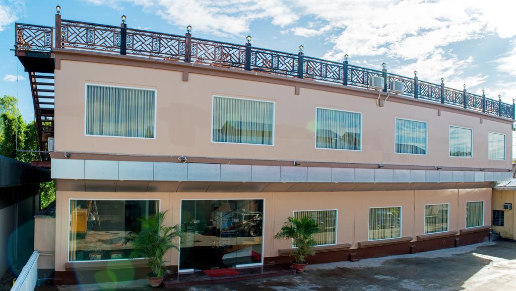 Aung Tha Pyay Hotel 3 Yangon Esterno foto