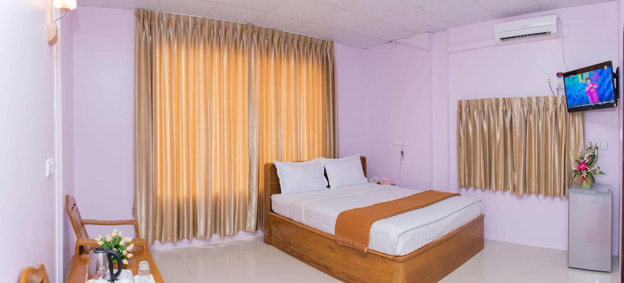 Aung Tha Pyay Hotel 3 Yangon Esterno foto